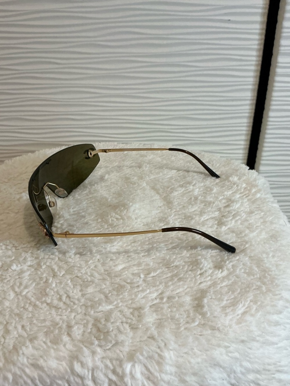 Rimless Shield Sunglasses with Olive Green Lens and Gold Detailing - Picture 10 of 14